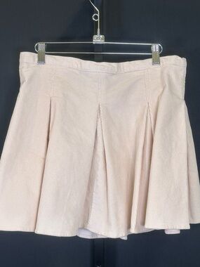 #167- NWT Kohl's SO High Rise Blush/Cream Corduroy Pleated Mini Skirt